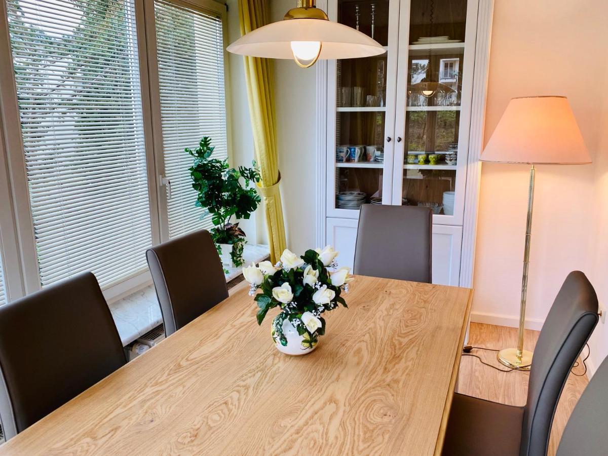 Villa Caprivi - Ferienwohnung E2 Heringsdorf  Bagian luar foto